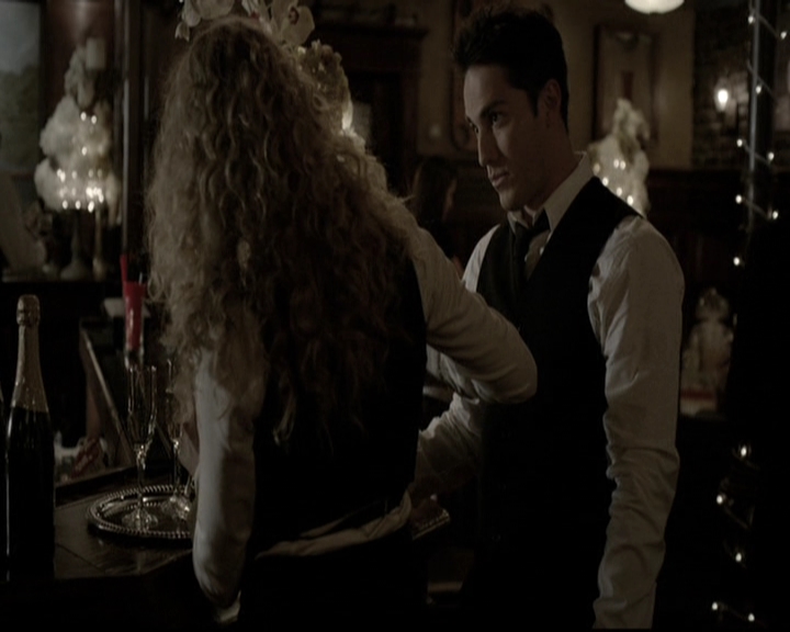 VampireDiariesWorld-dot-nl_6x07DoYouRememberTheFirstTime0652.jpg