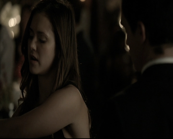 VampireDiariesWorld-dot-nl_6x07DoYouRememberTheFirstTime0764.jpg