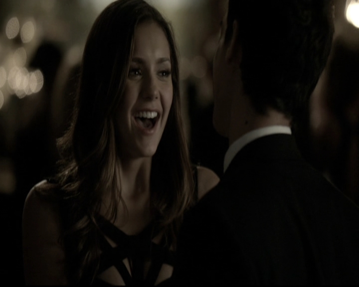 VampireDiariesWorld-dot-nl_6x07DoYouRememberTheFirstTime0779.jpg