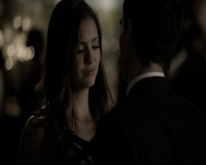 VampireDiariesWorld-dot-nl_6x07DoYouRememberTheFirstTime0781.jpg