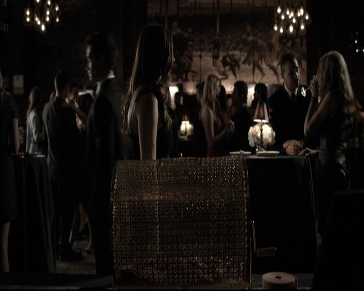 VampireDiariesWorld-dot-nl_6x07DoYouRememberTheFirstTime0785.jpg