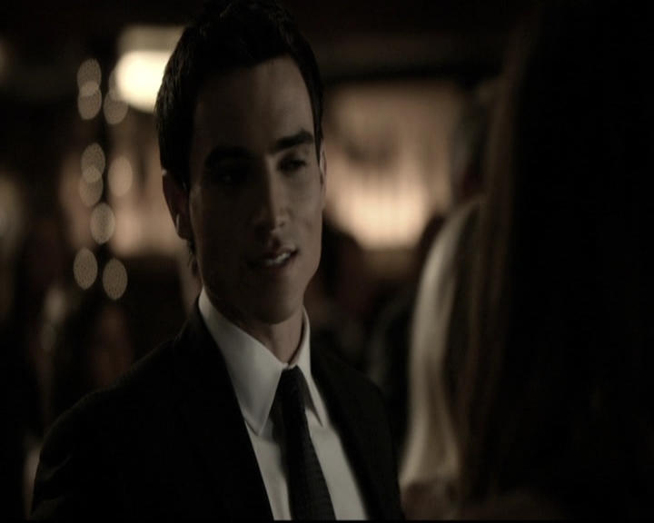 VampireDiariesWorld-dot-nl_6x07DoYouRememberTheFirstTime0802.jpg