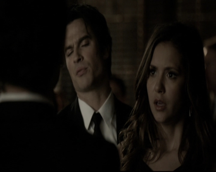 VampireDiariesWorld-dot-nl_6x07DoYouRememberTheFirstTime0812.jpg