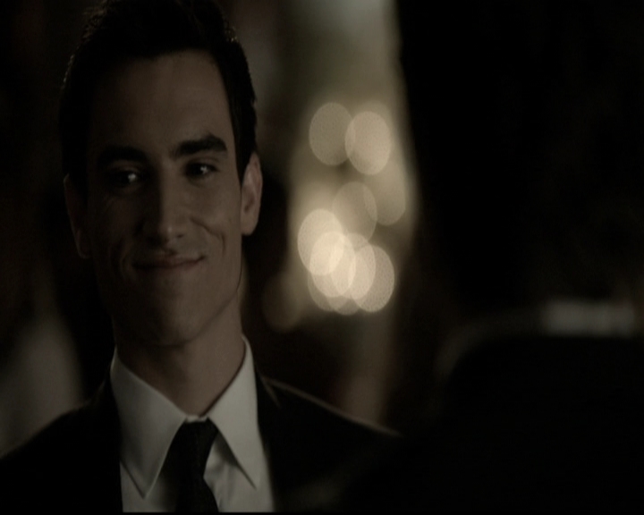 VampireDiariesWorld-dot-nl_6x07DoYouRememberTheFirstTime0823.jpg