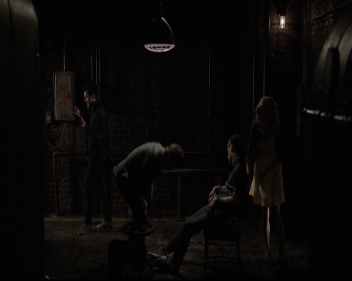 VampireDiariesWorld-dot-nl_6x07DoYouRememberTheFirstTime0871.jpg