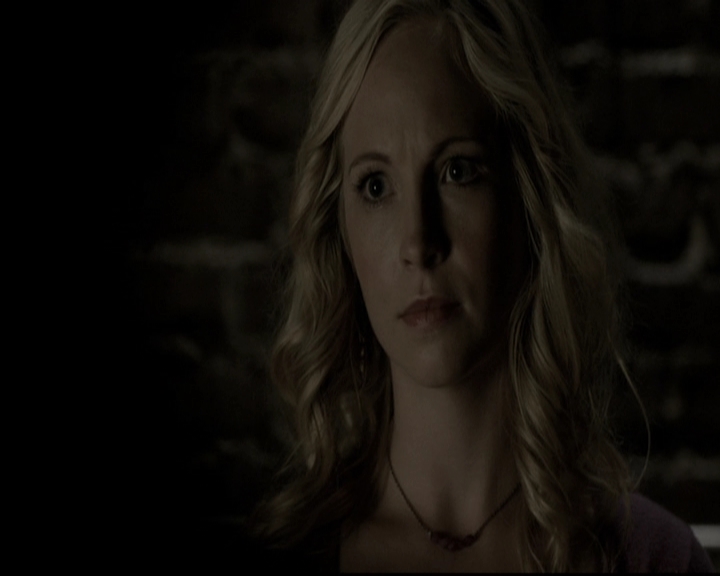 VampireDiariesWorld-dot-nl_6x07DoYouRememberTheFirstTime0903.jpg