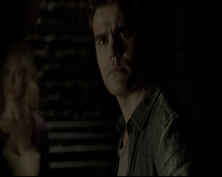 VampireDiariesWorld-dot-nl_6x07DoYouRememberTheFirstTime0908.jpg