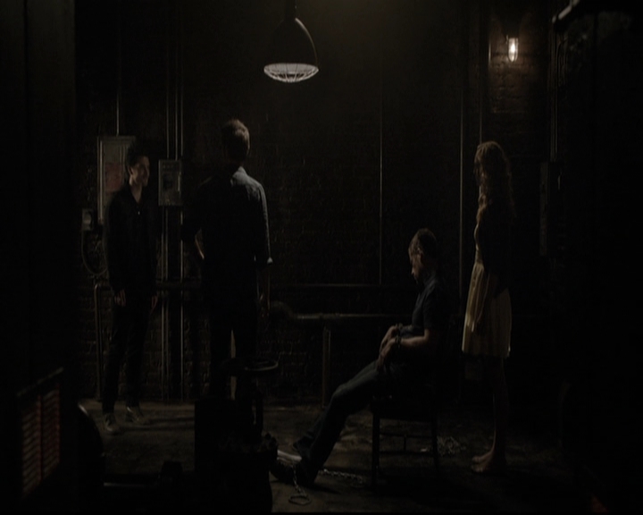 VampireDiariesWorld-dot-nl_6x07DoYouRememberTheFirstTime0909.jpg