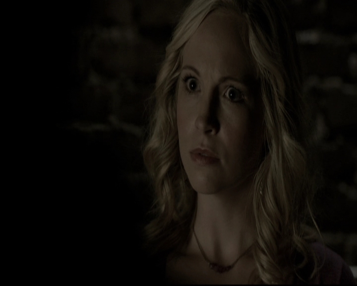 VampireDiariesWorld-dot-nl_6x07DoYouRememberTheFirstTime0912.jpg