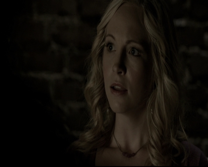 VampireDiariesWorld-dot-nl_6x07DoYouRememberTheFirstTime0917.jpg