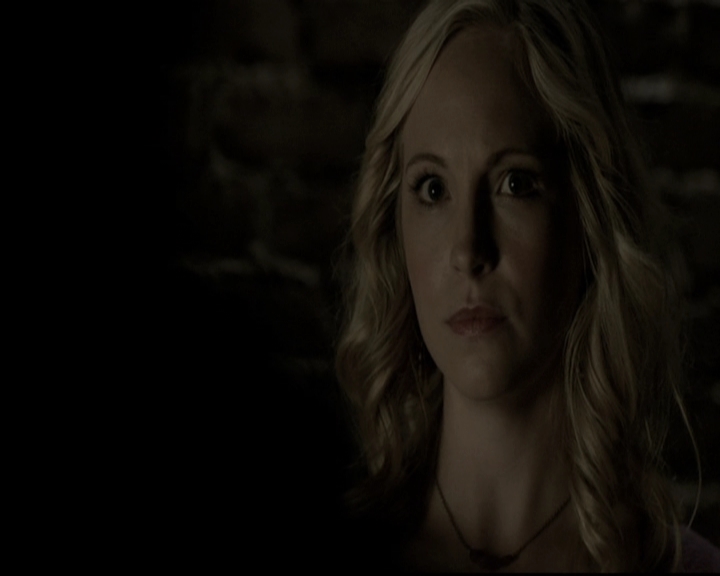 VampireDiariesWorld-dot-nl_6x07DoYouRememberTheFirstTime0921.jpg