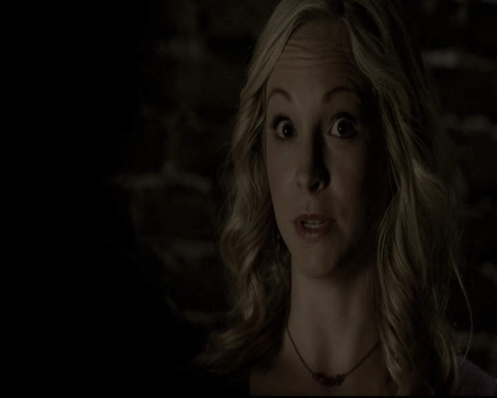 VampireDiariesWorld-dot-nl_6x07DoYouRememberTheFirstTime0924.jpg