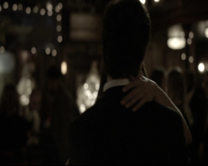 VampireDiariesWorld-dot-nl_6x07DoYouRememberTheFirstTime0934.jpg