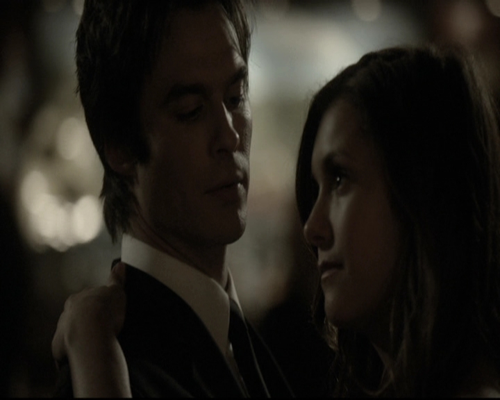 VampireDiariesWorld-dot-nl_6x07DoYouRememberTheFirstTime0946.jpg