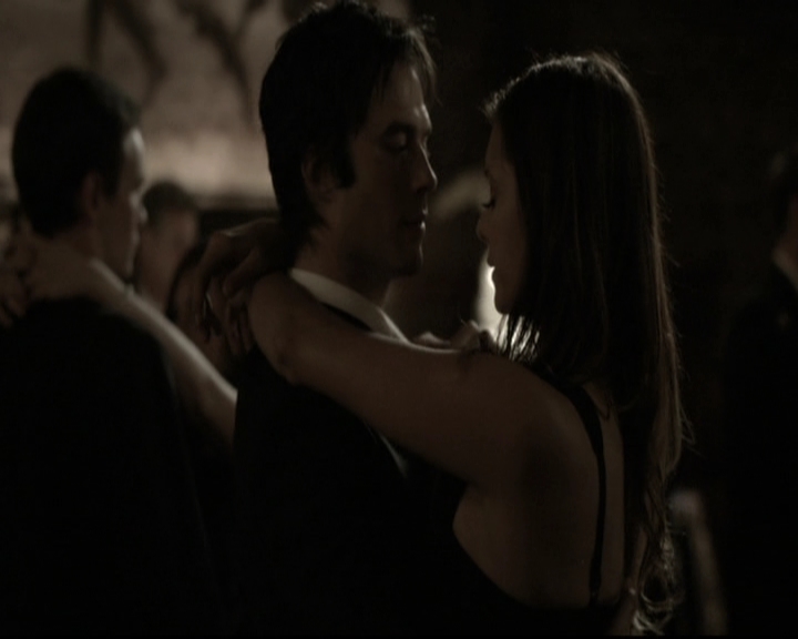 VampireDiariesWorld-dot-nl_6x07DoYouRememberTheFirstTime0954.jpg