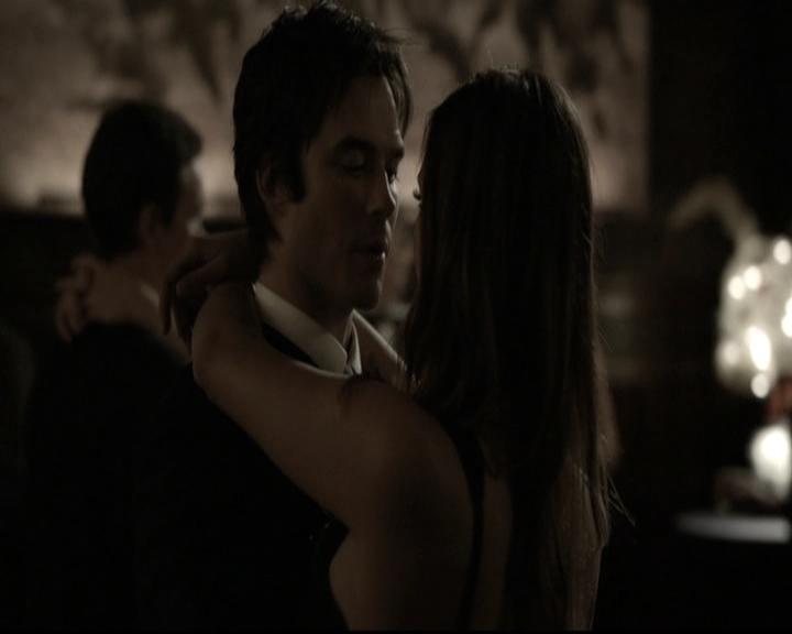 VampireDiariesWorld-dot-nl_6x07DoYouRememberTheFirstTime0955.jpg