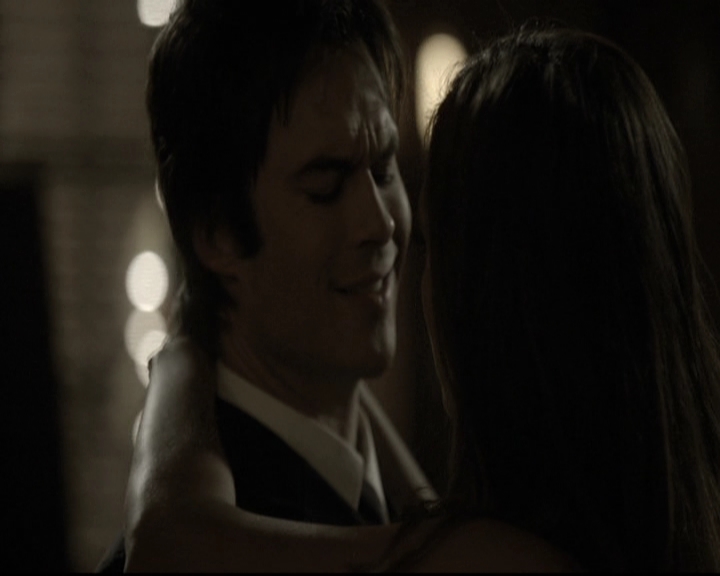 VampireDiariesWorld-dot-nl_6x07DoYouRememberTheFirstTime0966.jpg