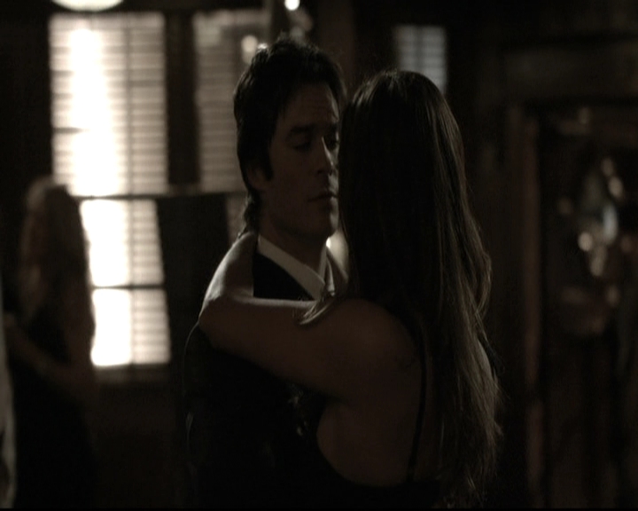 VampireDiariesWorld-dot-nl_6x07DoYouRememberTheFirstTime0967.jpg