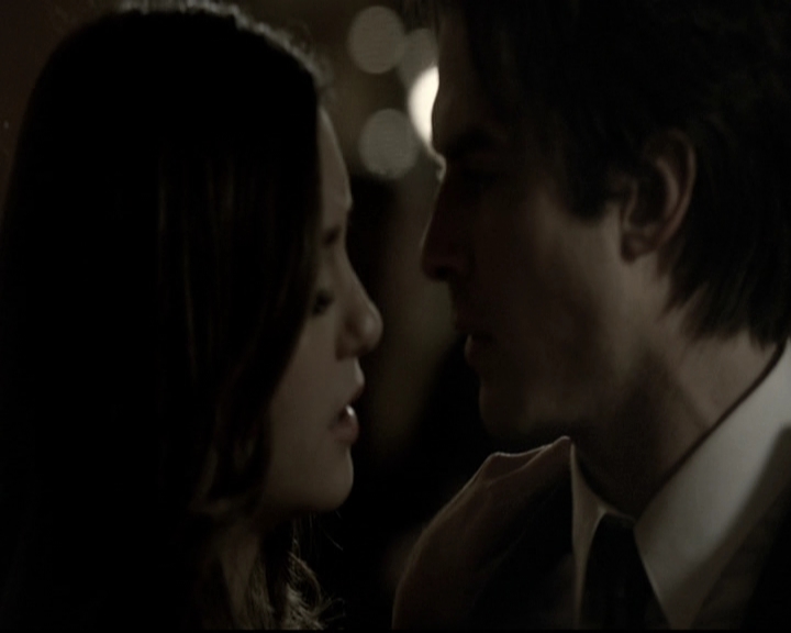 VampireDiariesWorld-dot-nl_6x07DoYouRememberTheFirstTime0990.jpg