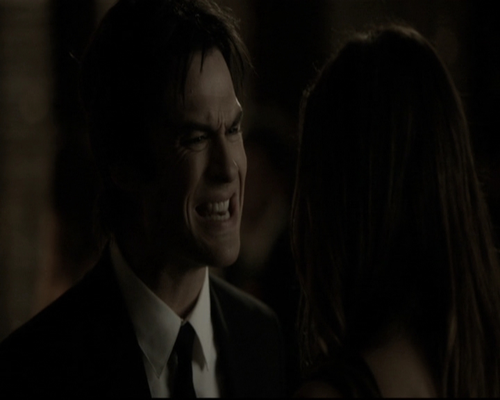 VampireDiariesWorld-dot-nl_6x07DoYouRememberTheFirstTime1007.jpg