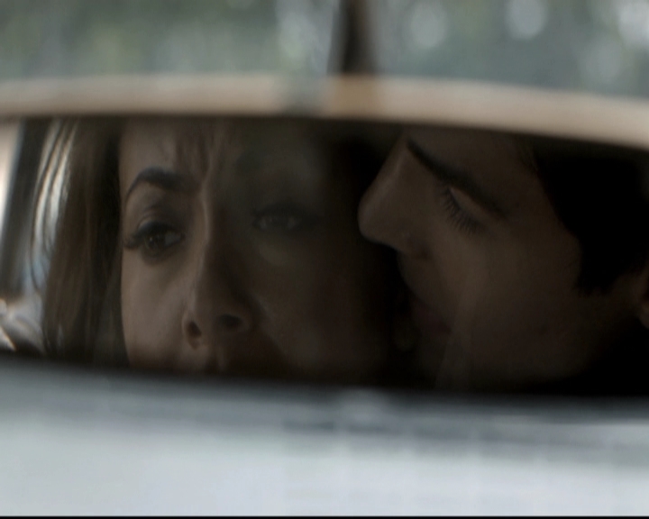 VampireDiariesWorld-dot-nl_6x07DoYouRememberTheFirstTime1210.jpg