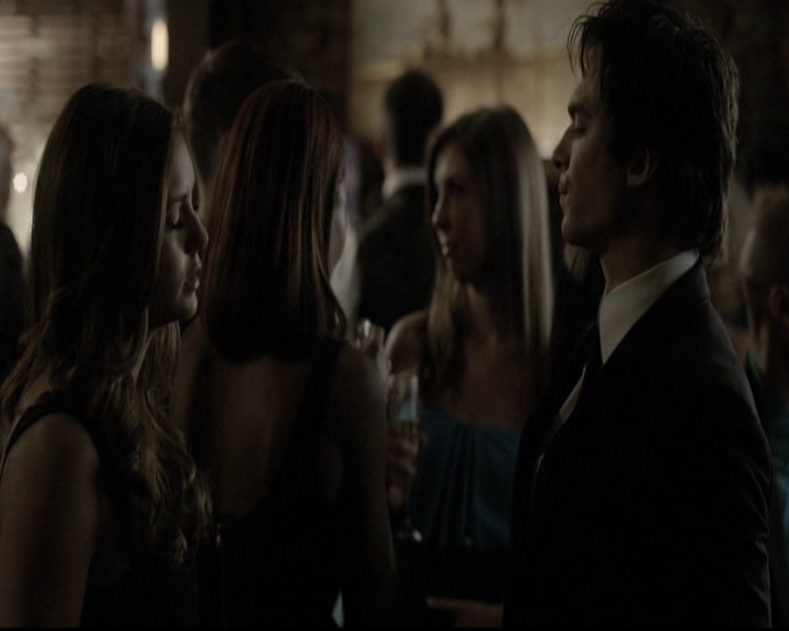 VampireDiariesWorld-dot-nl_6x07DoYouRememberTheFirstTime1230.jpg