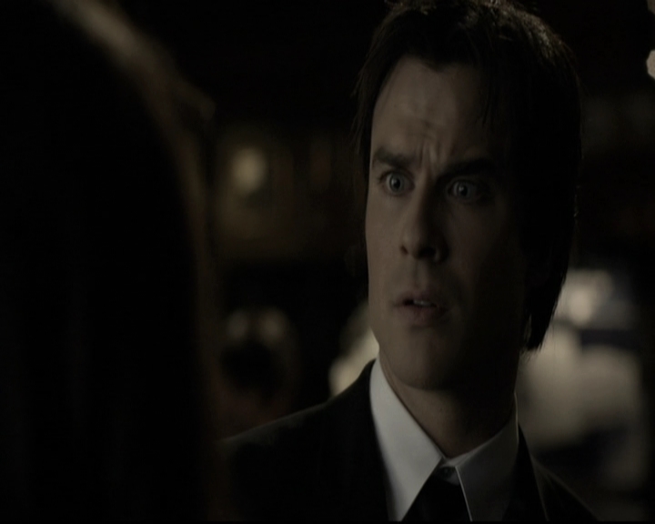 VampireDiariesWorld-dot-nl_6x07DoYouRememberTheFirstTime1257.jpg