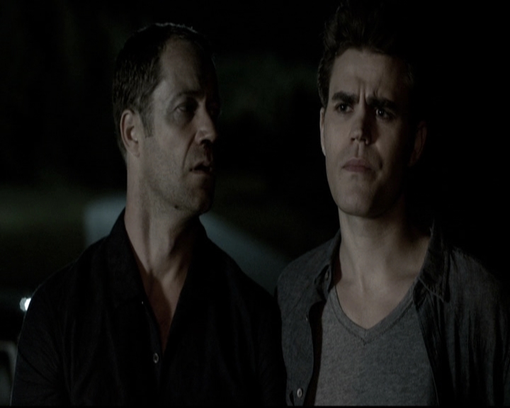 VampireDiariesWorld-dot-nl_6x07DoYouRememberTheFirstTime1385.jpg