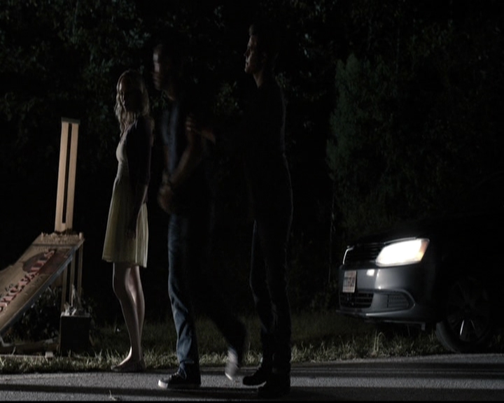 VampireDiariesWorld-dot-nl_6x07DoYouRememberTheFirstTime1387.jpg