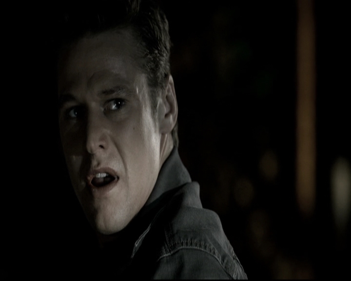 VampireDiariesWorld-dot-nl_6x07DoYouRememberTheFirstTime1413.jpg