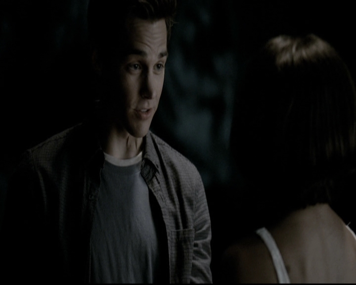 VampireDiariesWorld-dot-nl_6x07DoYouRememberTheFirstTime1443.jpg