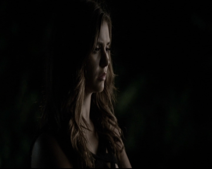 VampireDiariesWorld-dot-nl_6x07DoYouRememberTheFirstTime1591.jpg