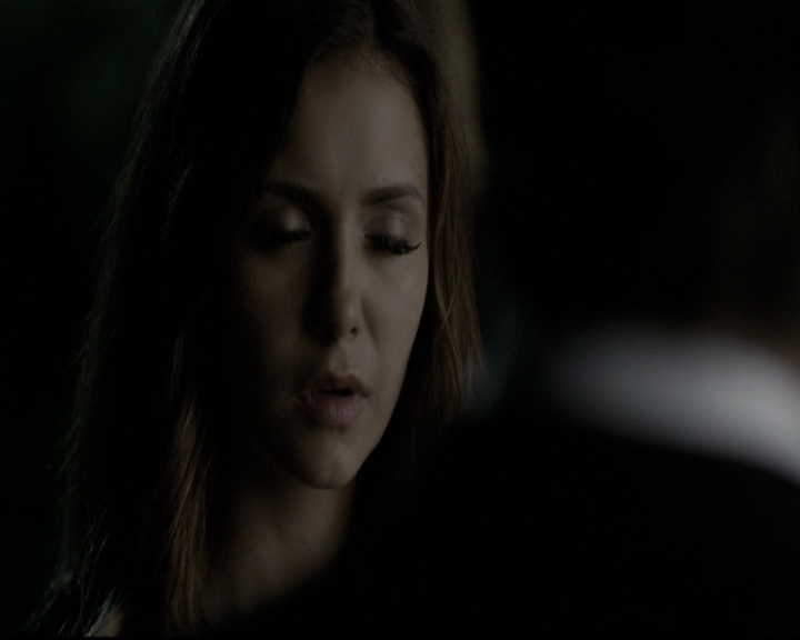 VampireDiariesWorld-dot-nl_6x07DoYouRememberTheFirstTime1626.jpg