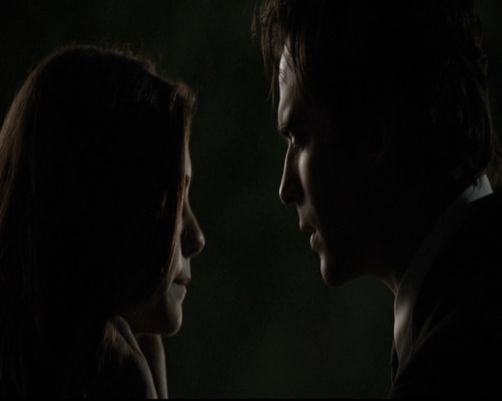 VampireDiariesWorld-dot-nl_6x07DoYouRememberTheFirstTime1705.jpg