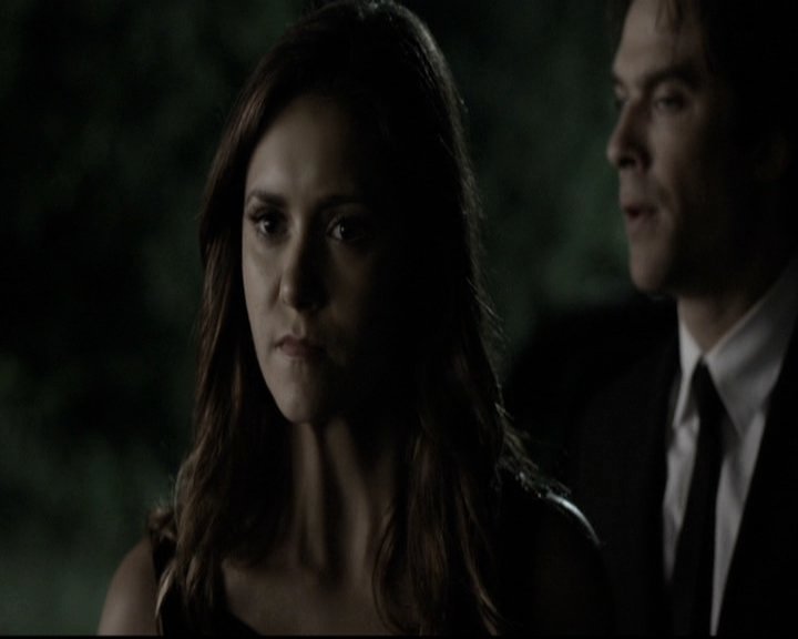 VampireDiariesWorld-dot-nl_6x07DoYouRememberTheFirstTime1712.jpg