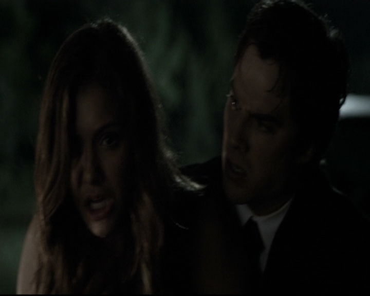 VampireDiariesWorld-dot-nl_6x07DoYouRememberTheFirstTime1739.jpg