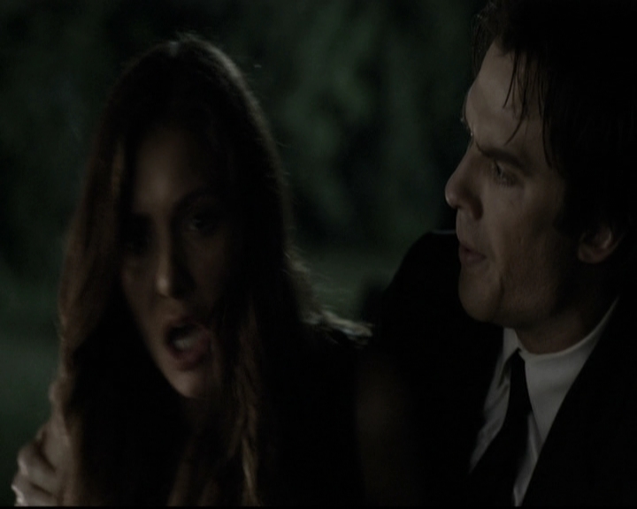 VampireDiariesWorld-dot-nl_6x07DoYouRememberTheFirstTime1740.jpg