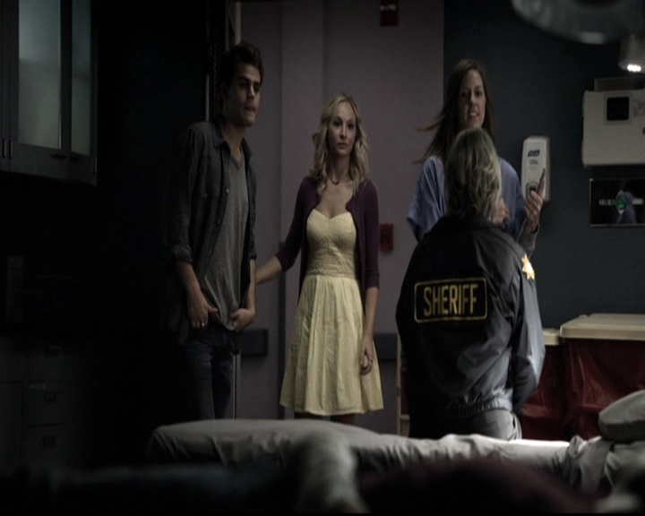 VampireDiariesWorld-dot-nl_6x07DoYouRememberTheFirstTime1787.jpg