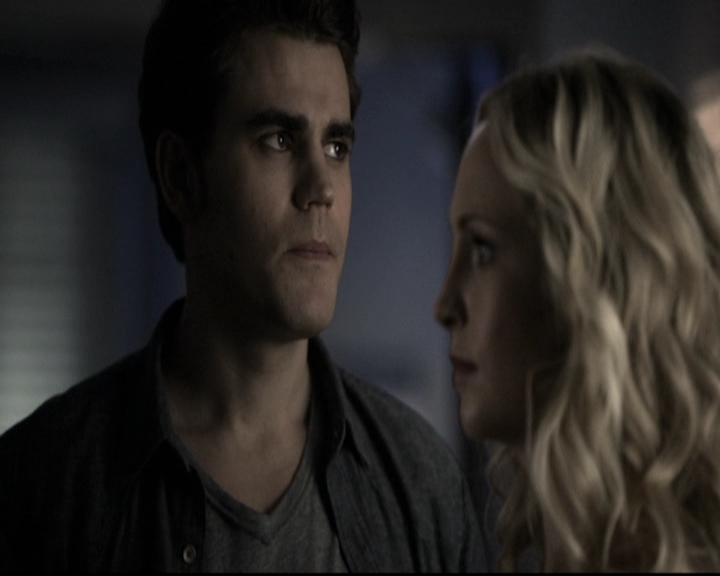 VampireDiariesWorld-dot-nl_6x07DoYouRememberTheFirstTime1807.jpg