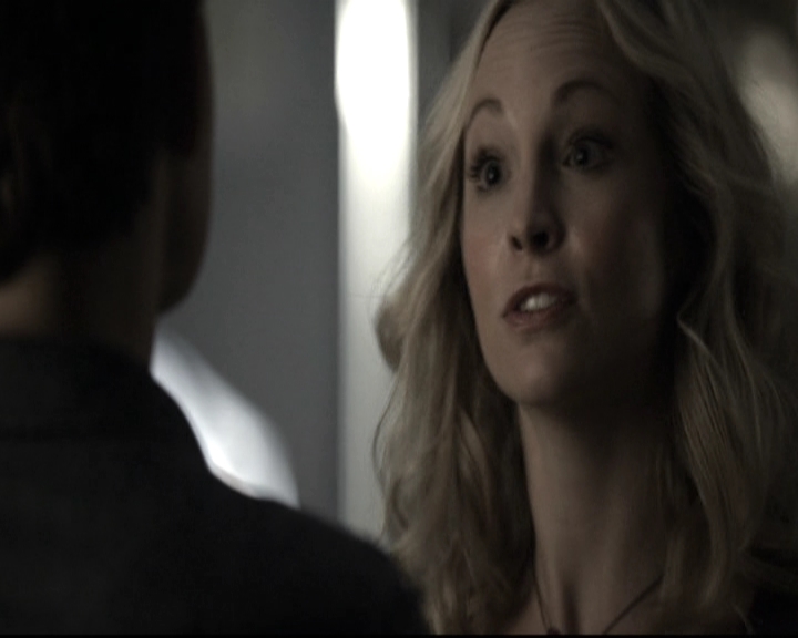 VampireDiariesWorld-dot-nl_6x07DoYouRememberTheFirstTime1922.jpg