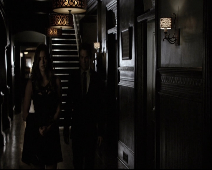 VampireDiariesWorld-dot-nl_6x07DoYouRememberTheFirstTime1932.jpg