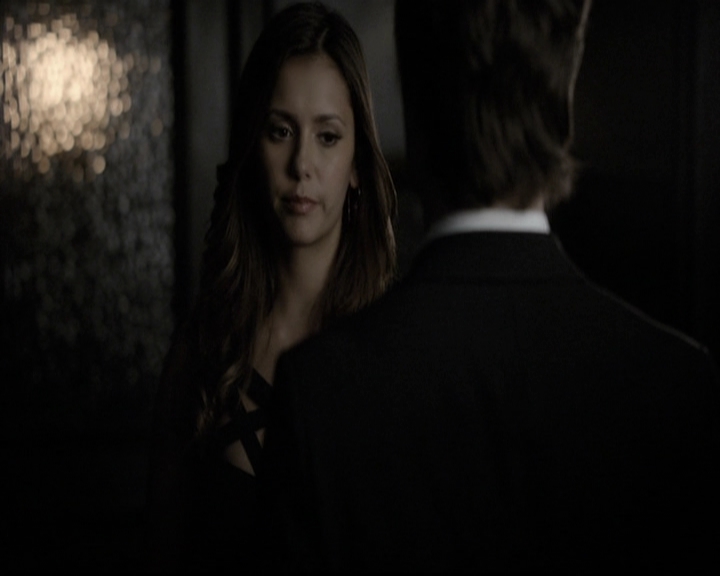 VampireDiariesWorld-dot-nl_6x07DoYouRememberTheFirstTime1936.jpg