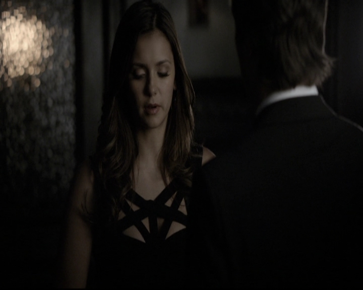 VampireDiariesWorld-dot-nl_6x07DoYouRememberTheFirstTime1938.jpg