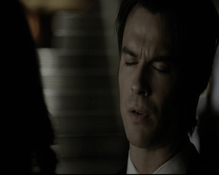 VampireDiariesWorld-dot-nl_6x07DoYouRememberTheFirstTime1986.jpg