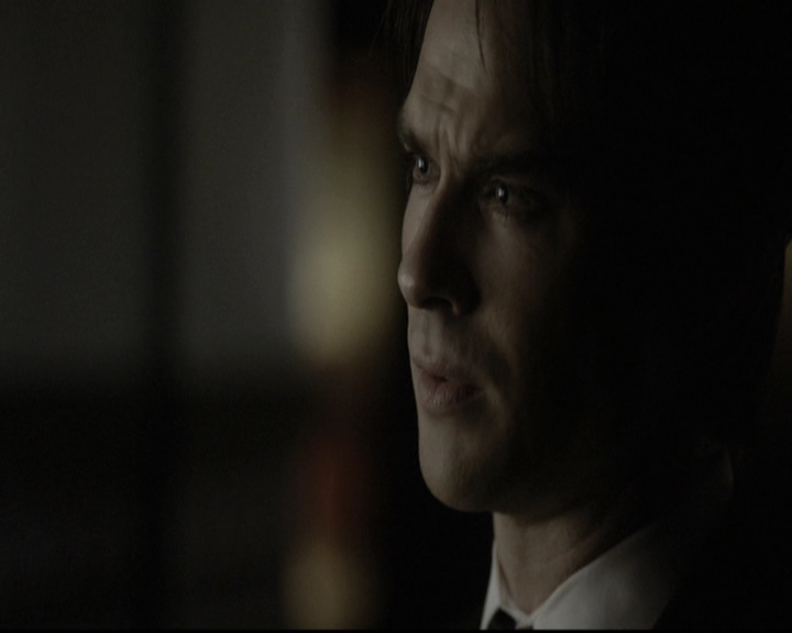 VampireDiariesWorld-dot-nl_6x07DoYouRememberTheFirstTime1993.jpg