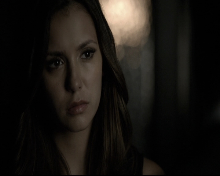 VampireDiariesWorld-dot-nl_6x07DoYouRememberTheFirstTime2020.jpg