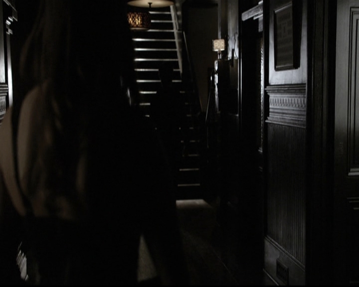 VampireDiariesWorld-dot-nl_6x07DoYouRememberTheFirstTime2035.jpg