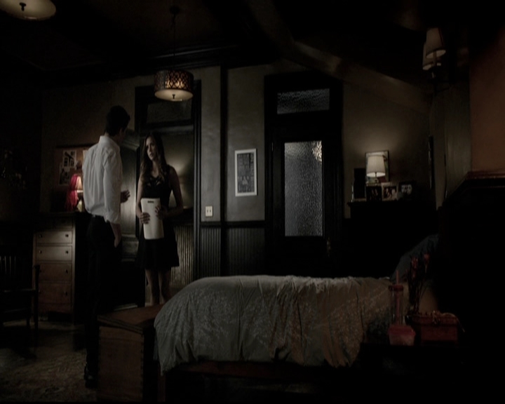 VampireDiariesWorld-dot-nl_6x07DoYouRememberTheFirstTime2138.jpg