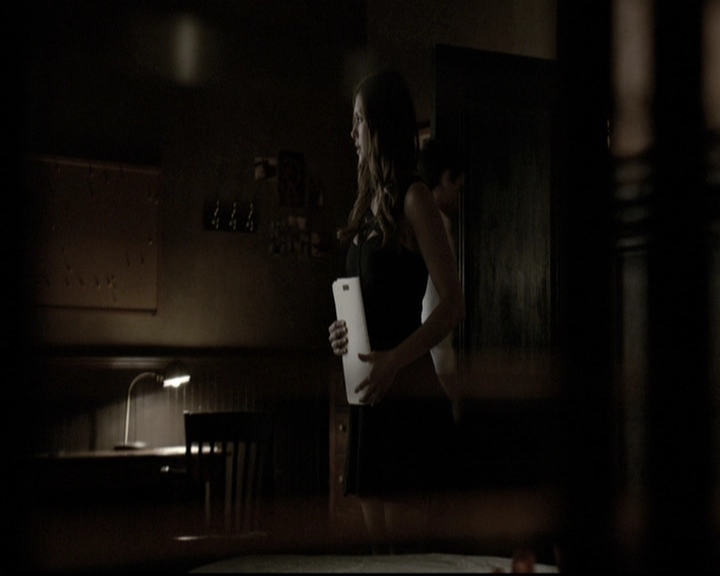 VampireDiariesWorld-dot-nl_6x07DoYouRememberTheFirstTime2146.jpg