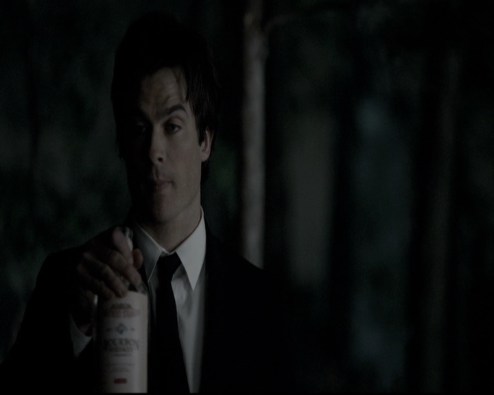 VampireDiariesWorld-dot-nl_6x07DoYouRememberTheFirstTime2162.jpg